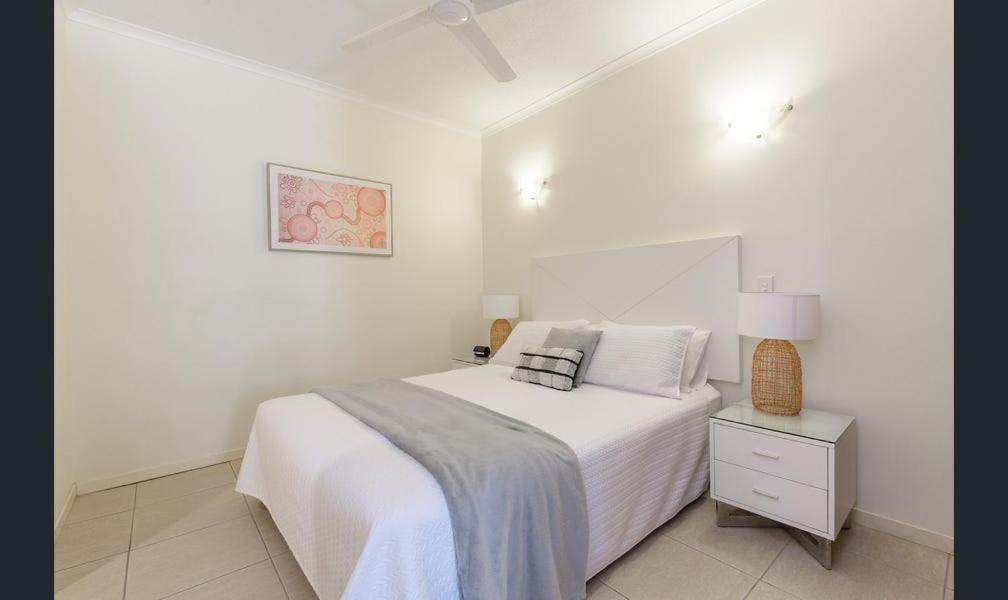 Charming 1 Bedroom Apt - Close To Town & Beach Порт Дъглас Екстериор снимка