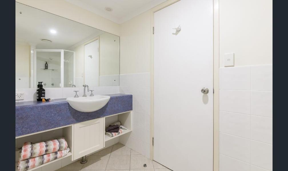 Charming 1 Bedroom Apt - Close To Town & Beach Порт Дъглас Екстериор снимка