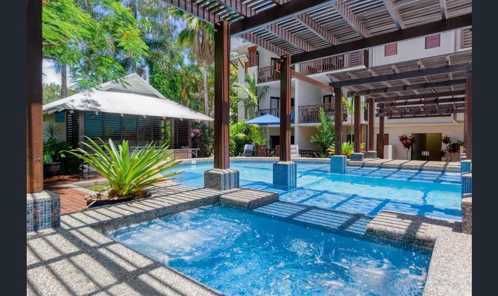 Charming 1 Bedroom Apt - Close To Town & Beach Порт Дъглас Екстериор снимка